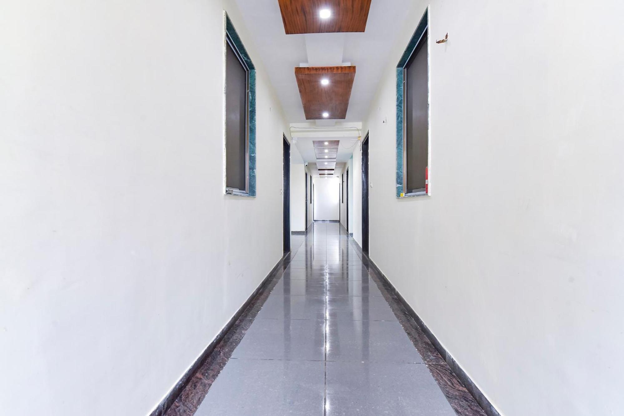 Fabhotel A1 Plaza Ahmedabad Exterior photo
